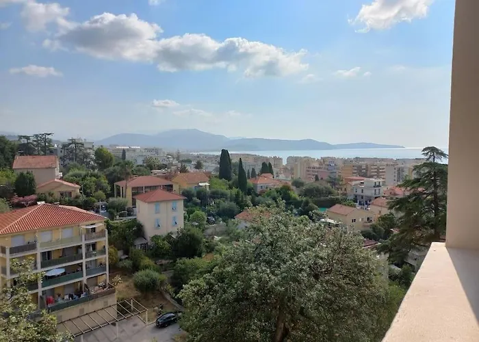 3 Proche Des Plages * Nice